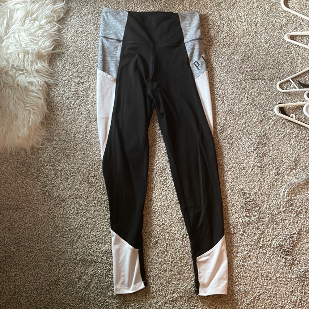Pink Workout Leggings, Mesh ankles, Pockets!
